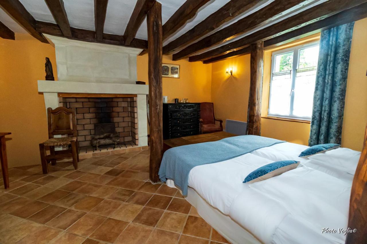 Domaine De La Juranvillerie, Gite Et Chambres D'Hotes Rigny-Usse Экстерьер фото